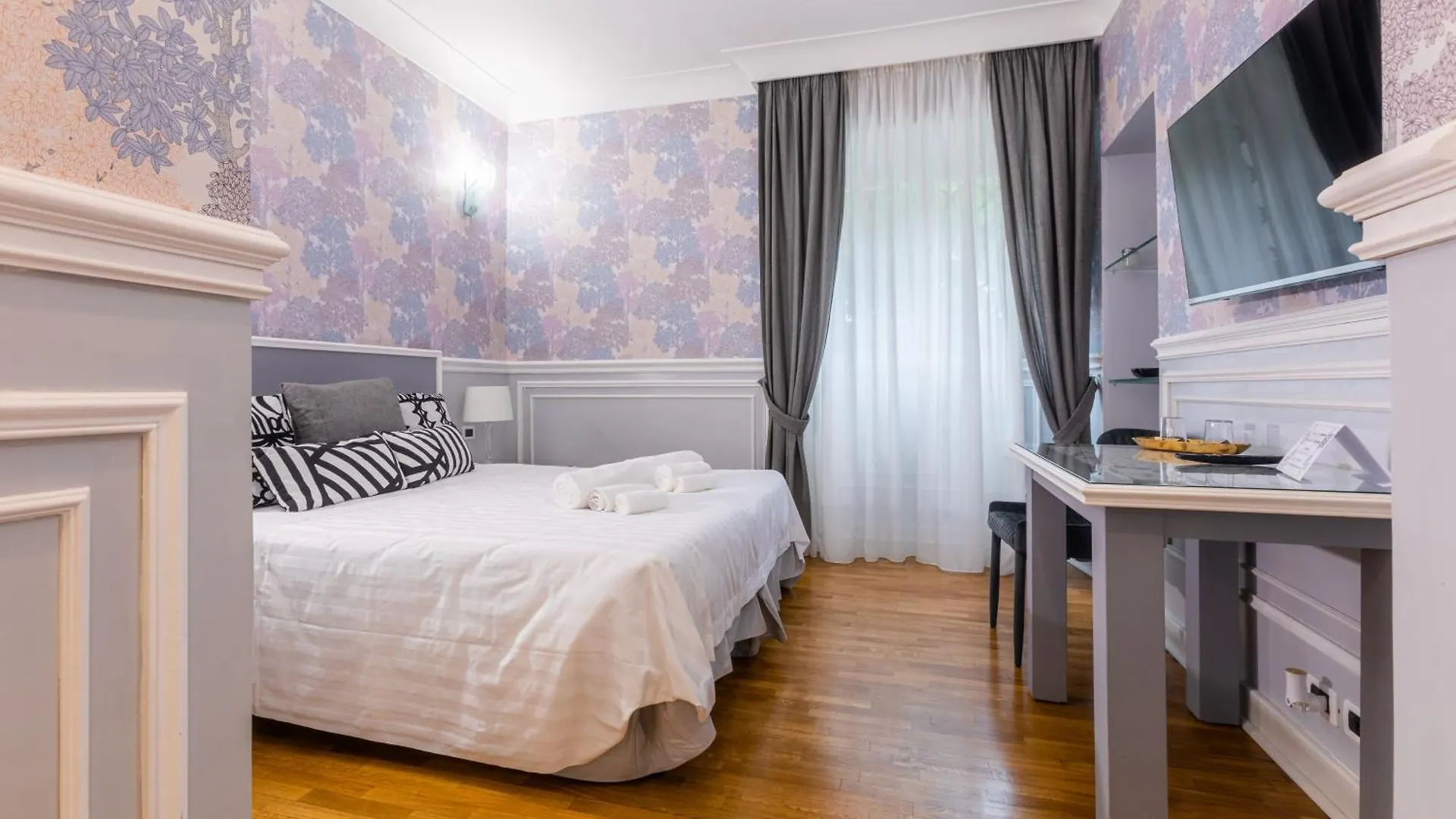 Mangili Garden Hotel Rome 3*,