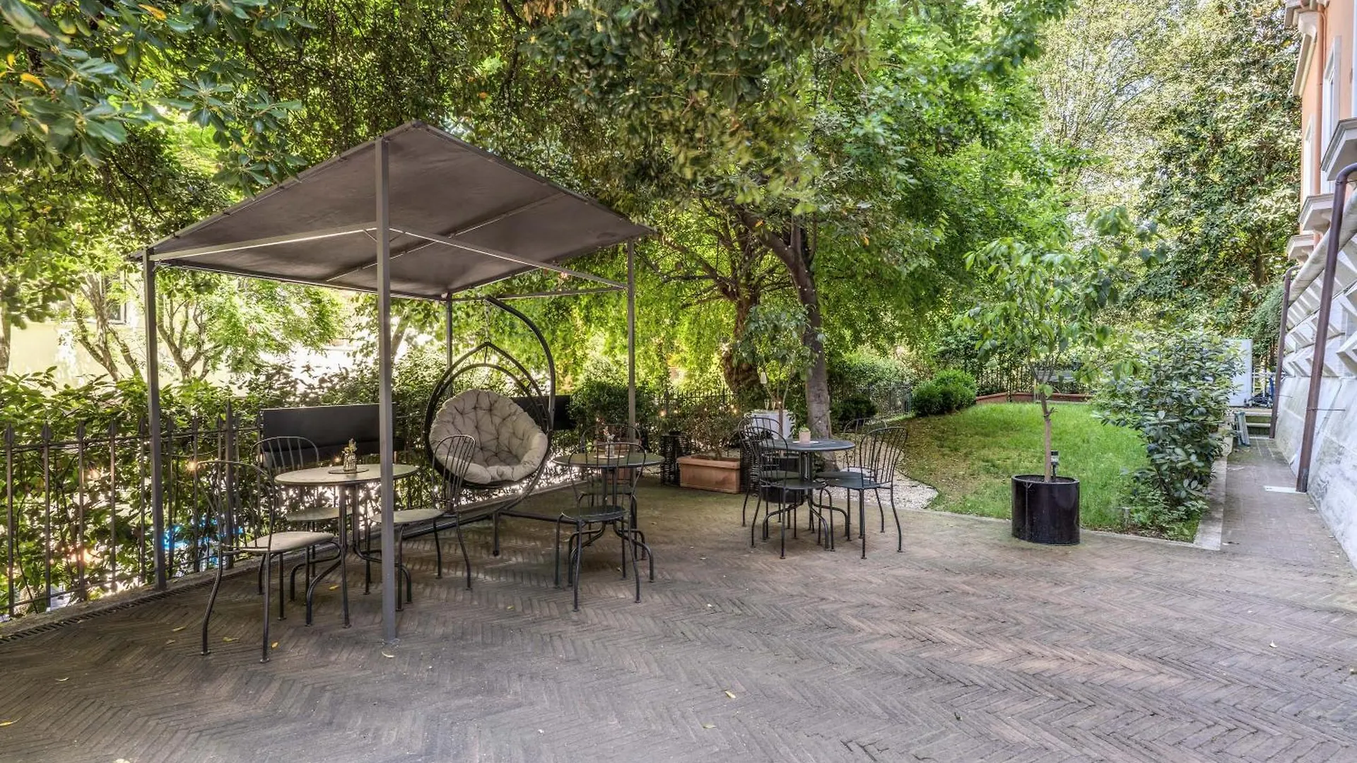 ***  Mangili Garden Hotel Rome Italy